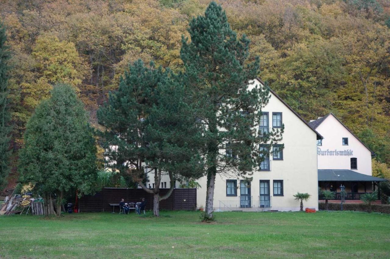 Landhotel Burkartsmuehle Hofheim am Taunus Exterior photo